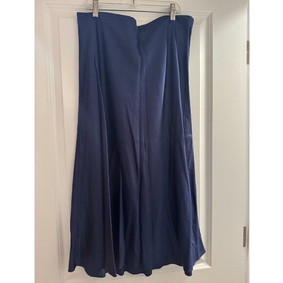 Rails Anya Navy Satin Midi Skirt - Picture 2 of 4